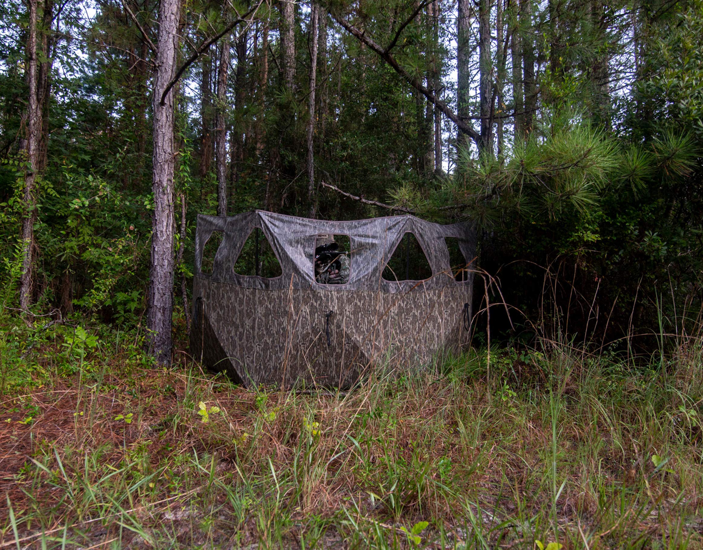Primos Hunting DoubleBull 3-Panel Stakeout Blind with Surroundview 5 Shoot Through Ports in Mossy Oak Bottomland Camo 65165