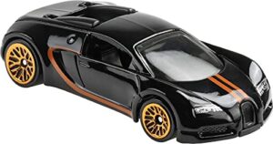 hot wheels vehicles, 1:64 scale drag racing & muscle cars with authentic details & realistic decos, sports cars, gift for car collectors & kids 3 years & up