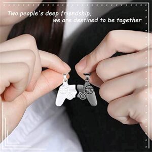 Magnetic Couple Game Pad Pendant Necklace, Game Controller Magnetic Necklaces Bff Couples, Game Console Couple Necklace, Magnetic Game Controller Necklaces, a Pair of Magnetite Necklaces