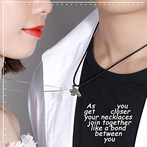 Magnetic Couple Game Pad Pendant Necklace, Game Controller Magnetic Necklaces Bff Couples, Game Console Couple Necklace, Magnetic Game Controller Necklaces, a Pair of Magnetite Necklaces