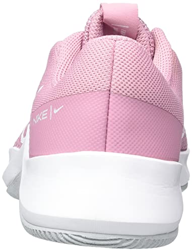 Nike Women's MC Trainer II, Elemental Pink/White-Pure Platinum, 7