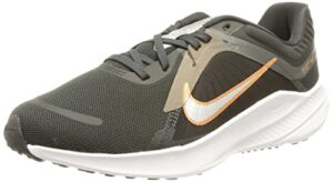 nike women's quest 5 running shoes, dk smoke grey/metallic silver, 7.5 m us