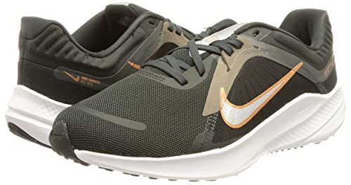 Nike Women's Quest 5 Running Shoes, Dk Smoke Grey/Metallic Silver, 7.5 M US