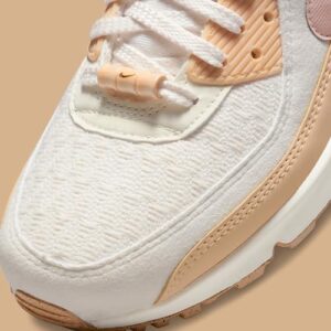 Nike Women's Air Max 90 Shoes, Sail/Phantom/White Onyx/Arctic, 10