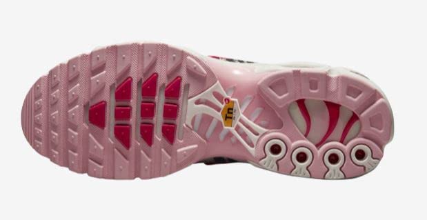 Nike Women's AIR MAX Plus Pink/RED/Rose/White DZ4842 600 (us_Footwear_Size_System, Adult, Women, Numeric, Medium, Numeric_7_Point_5)