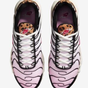 Nike Women's AIR MAX Plus Pink/RED/Rose/White DZ4842 600 (us_Footwear_Size_System, Adult, Women, Numeric, Medium, Numeric_7_Point_5)