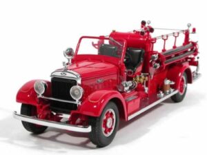 1935 mack type 75bx fire engine diecast model truck 1:24 scale die cast by signature yat ming - 20098