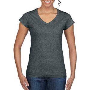 Gildan Women's Softstyle V-Neck T-Shirt - Large - US size 6 - Red