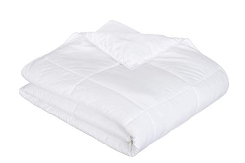 Amazon Brand – Pinzon Hypoallergenic Down Alternative Comforter - Full or Queen