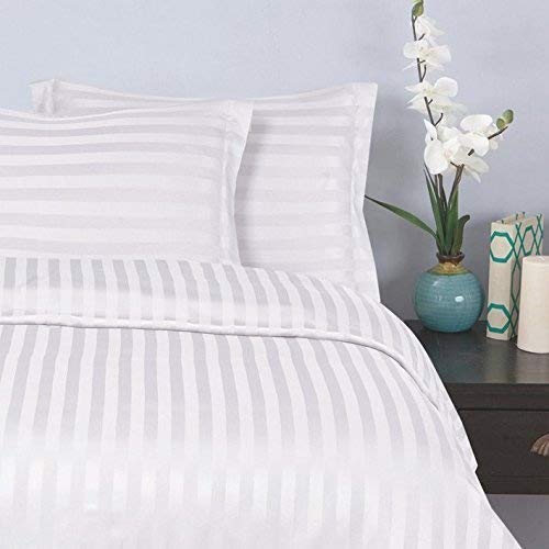 Elegant Comfort® 1500 Thread Count -Damask Stripes- Egyptian Quality Luxurious Silky Soft Wrinkle & Fade Resistant 3pc Duvet Cover Set, Full/Queen, White