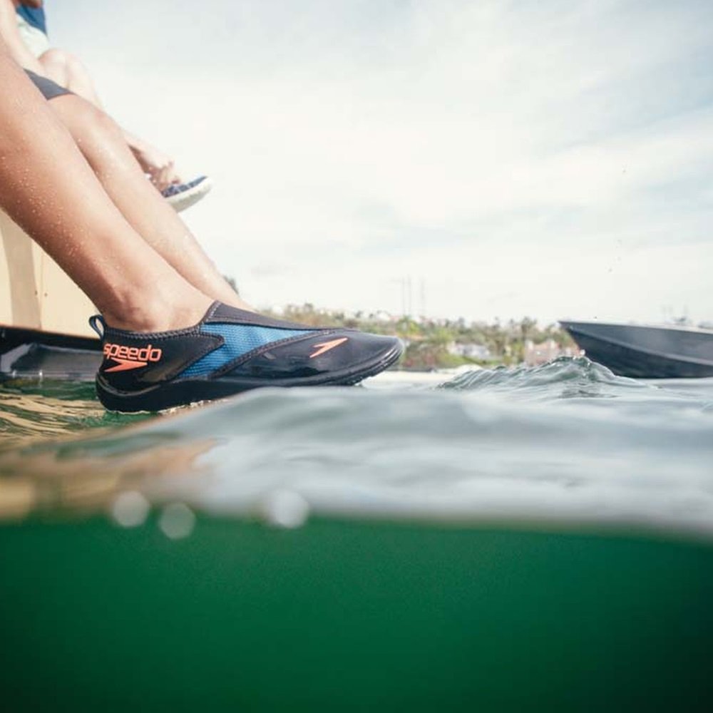 Speedo mens Surfwalker Pro 3.0 athletic water shoes, Speedo Black, 10 US