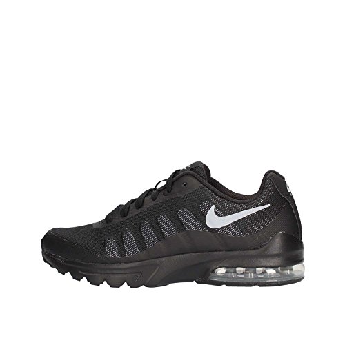 Nike Kid's Air Max Invigor Running Shoe Black/Wolf Grey 3.5Y