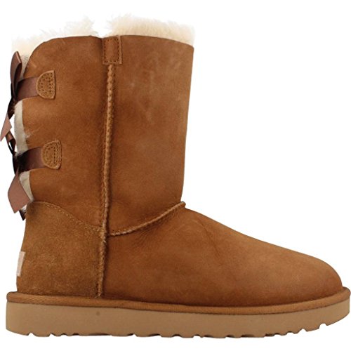 UGG Women's Bailey Bow II Boot, Chestnut, 8