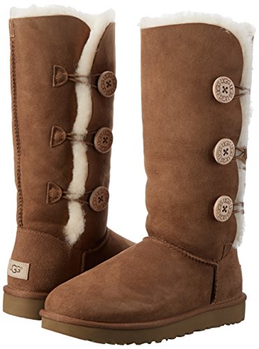 UGG Women's Bailey Button Triplet II Winter Boot, Chestnut, 9 B US