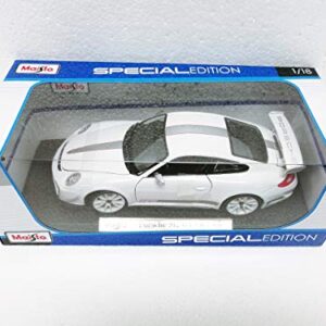 Maisto Porsche 911 GT3 RS 4.0 White 1:18 Scale Car Special Edition