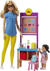 barbie teacher dolls & playset with fashion doll, small doll, furniture & accessories including flipping blackboard (amazon exclusive)