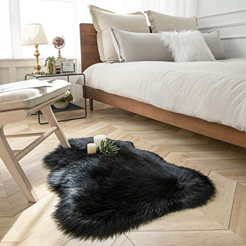 Ashler Faux Fur Rug, Fluffy Shaggy Area Rug Ultra Soft 2 x 3 Feet Sheepskin Fur Rug, Black Fuzzy Rug Machine Washable Shag Rug, Nursery Decor Throw Rugs for Bedroom, Kids Room, Living Room