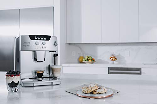 De'Longhi ESAM04110S Magnifica Fully Automatic Espresso Machine with Manual Cappuccino System Silver