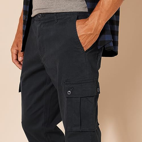 Amazon Essentials Men's Slim-Fit Stretch Cargo Pant, Black, 32W x 30L