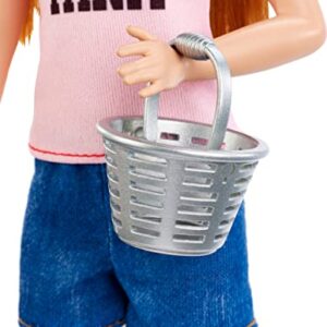 Barbie Chicken Farmer Doll, Red-Haired, and Playset with Henhouse, 3 Chickens, 2 Chicks and More, Career-Themed Toy for 3 to 7 Year Olds (Amazon Exclusive)