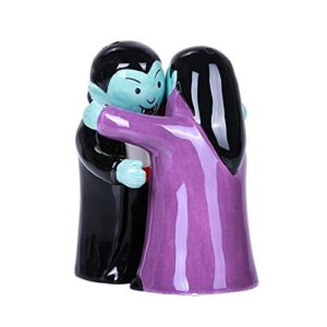 pacific giftware hugging vampires magnetic ceramic salt and pepper shakers set