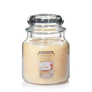yankee candle vanilla cupcake, highly scented classic glass jar candles, medium 5 inches, 14.5 oz