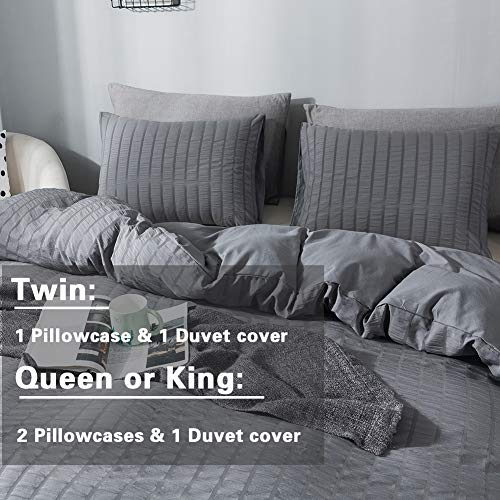 AveLom Seersucker Duvet Cover Set King Size (104 x 90 inches), 3 Pieces (1 Duvet Cover + 2 Pillow Cases), Dark Gray Ultra Soft Washed Microfiber, Textured Duvet Cover with Zipper Closure, Corner Ties