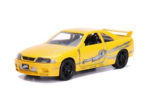 fast & furious 1:32 leon's nisssan skyline gt-r (bcnr33) die-cast car, toys for kids and adults