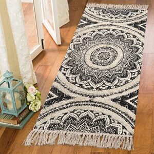 LEEVAN Mandala Boho Runner Rug, 2.3' x 5.3' Tufted Hand Woven Washable Hallway Black Cream Chic Tassels Door Mat Farmhouse Indoor Floor Rugs for Bedroom/Kitchen/Bathroom/Living Room