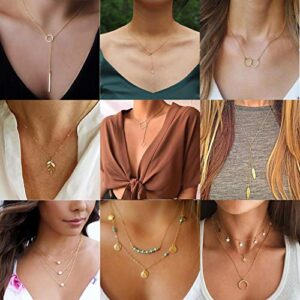 AROIC 20 PCS Pendant Necklace with 14 PCS Gold,6 PCS Sliver,20 styles of necklaces for Women Girls Jewelry Fashion and Valentine Birthday Party Gift