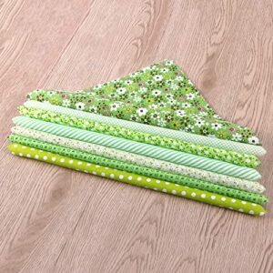 Healifty Cotton Cloth Craft Fabric Scraps 6pcs Cotton Craft Fabric Bundle Squares Patchwork Cloth for DIY Sewing Quilting Scrapbooking (Green) Felt Sewing Squares Quilting Precut Squares