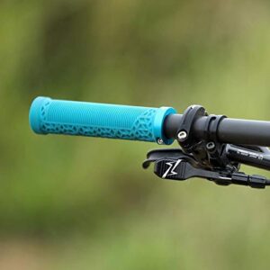 Funn Hilt Mountain Bike Handlebar Grips with Single Lock On Clamp, Lightweight and Ergonomic Bicycle Handlebar Grips with 22 mm Inner Diameter, Unique Patterned Bicycle Grips for MTB/BMX (Purple)