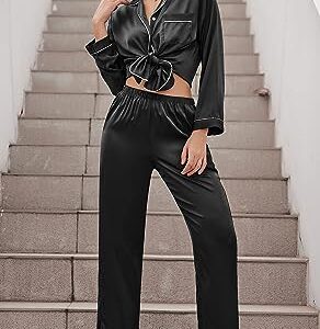 Ekouaer Satin Sleepwear Women's Long Sleeve Pajamas Silk Button Down Loungewear Two Piece Pjs Set (Black,S)