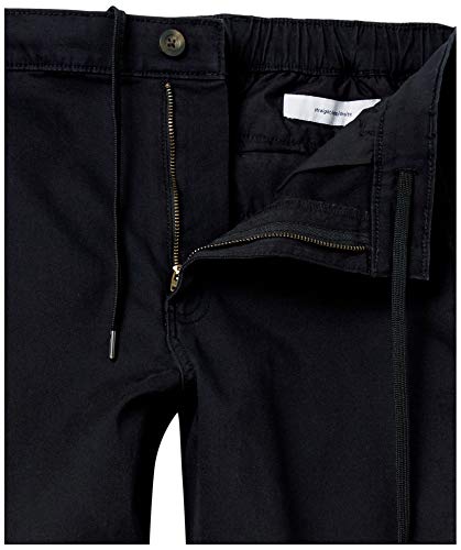 Amazon Essentials Men's Straight-Fit Jogger Pant, Black, X-Large