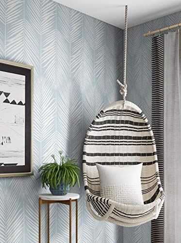 NextWall Palm Silhouette Coastal Peel and Stick Wallpaper (Hampton Blue)