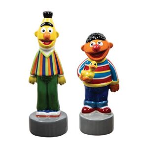 sesame street bert & ernie sculpted salt & pepper shaker set