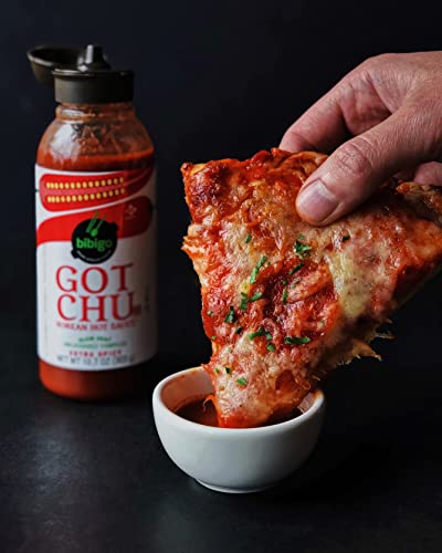 bibigo GOTCHU - Extra Spicy Korean Hot Sauce, Made with Gochujang Fermented pepper paste, Low Heat Sweet-Spicy-Savory-Earthy Flavor [10.7 Oz Squeeze Bottle]