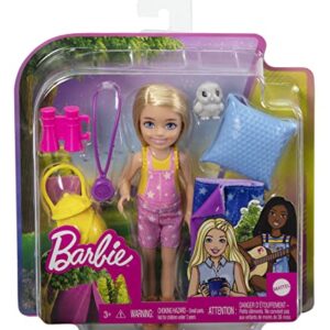 Barbie It Takes Two Doll & Accessories, Camping Playset with Owl, Sleeping Bag & Accessories, Blonde Chelsea Small Doll