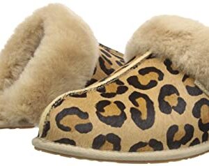 UGG Scuffette II Water-Resistant Slipper Natural 1 5 B (M)