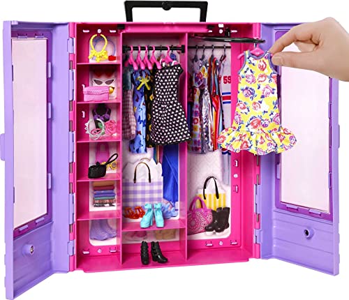 Barbie Fashionistas Doll & Playset, Ultimate Closet with Barbie Clothes (3 Outfits) & Fashion Accessories Including 6 Hangers