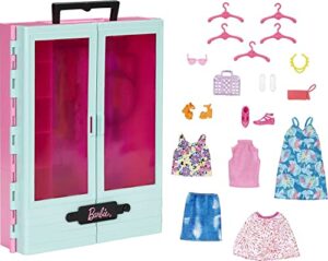 barbie closet playset with 3 outfits, styling accessories and hangers, mix-and-match barbie clothes for 50+ looks (amazon exclusive)