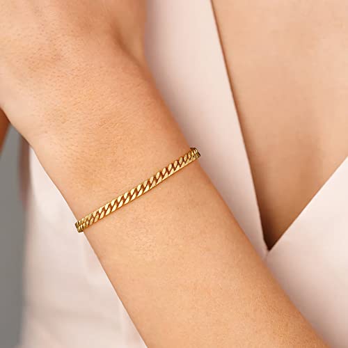 Gold Bracelets for Women, 14k Gold Plated Figaro Chain Braclelets for Women Dainty Gold Bracelets for Women Simple Gold Bracelet Thin Bracelets for Women Teen Girls Jewerly Gifts