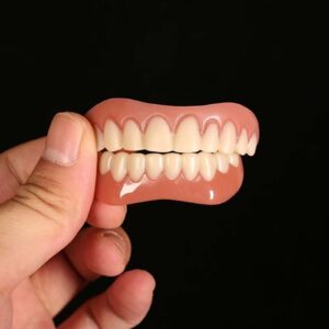 CHNLML Fake Teeth, Cosmetic Denture Veneers for Upper and Lower Jaw, Dental Veneers for Temporary Teeth Restoration, Nature and Comfortable, Protect Your Teeth - 2 Pcs