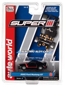 auto world super iii 2005 ford mustang gt (black) ho scale slot car
