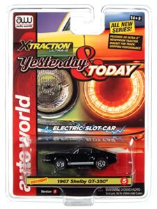 auto world xtraction 1967 shelby gt500 mustang (highland green) ho scale slot car