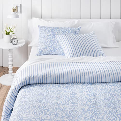 MARTHA STEWART Avery Medallion King Size Duvet, 3 Piece Set-1 Duvet Cover, 2 Pillow Shams, Cotton-Percale, Soft, Reversible, Easy Wash, All Season 104"x92" With Button Closure, Dorm Essentials, Blue