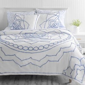 MARTHA STEWART Sophia Medallion Chenille Duvet Cover Queen Size, 3 Piece Set- 1 Duvet Cover, 2 Pillow Shams, Cotton-Percale, Soft, Reversible, Easy Wash, All Season 90"x92" with Button Closure, White