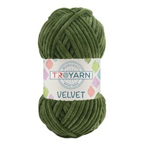 troyarn velvet chenille baby blanket yarn amigurumi yarn for crocheting and knitting super bulky 100 gr (132 yds) (10132 - dark green)