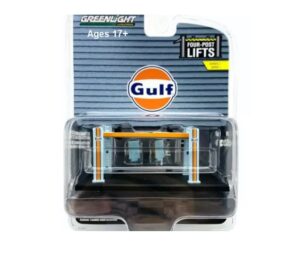 greenlight 16100-b auto body shop - four-post lifts series 1 - gulf oil 1/64 scale