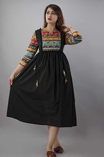 Women's Rayon Floral Printed Anarkali Kurti With Tassels (Black-Medium/38)